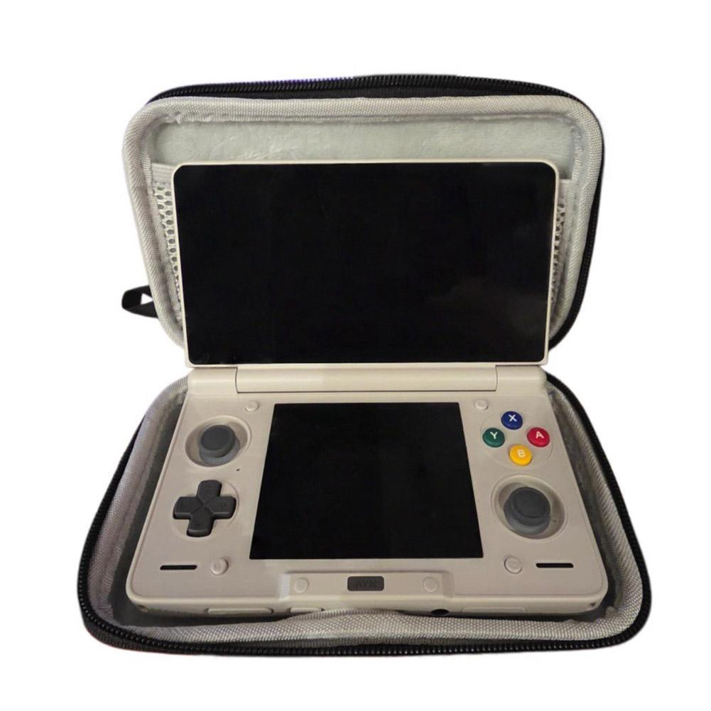 حقيبة حمل صلبة مقاومة للصدمات  - مراجعة Gaming Console Organizer وسعره
